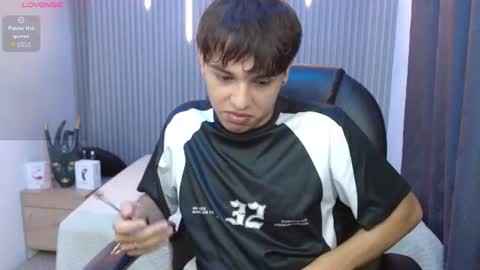 Stiwen online show from July 15, 1:27 pm