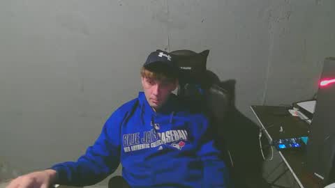 stonedpanda77 online show from January 19, 3:18 am