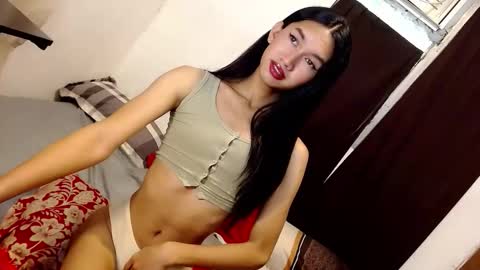 Snapshot of stonehard_sophia chatting on September 11, 2:35 am Cute Sophia online show from September 11, 2:35 am