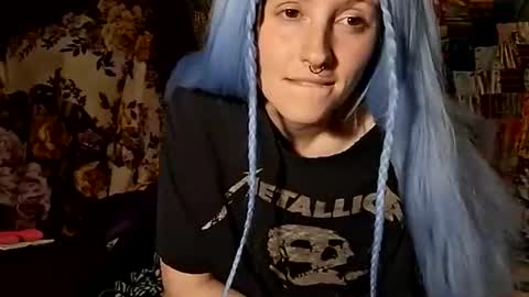 Stormythunder online show from May 2, 12:38 am