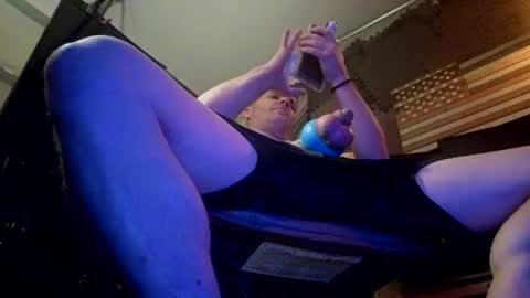 Str8 online show from July 19, 5:21 am