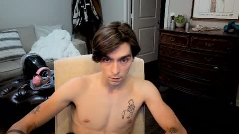 str8whiteboy21 online show from June 20, 4:07 am