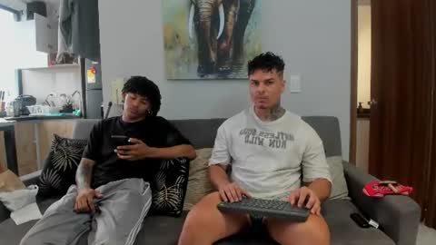 straight__friends online show from July 3, 1:49 pm
