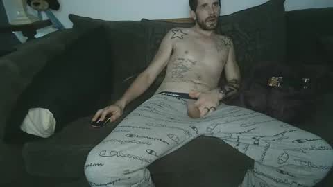 straitpipermann22 online show from October 5, 6:26 pm