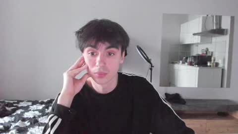 Ray online show from April 26, 3:42 pm