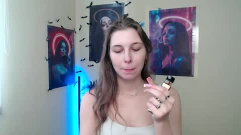 Amalia online show from March 7, 8:14 am