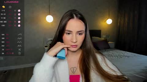 Laura online show from April 24, 6:59 am