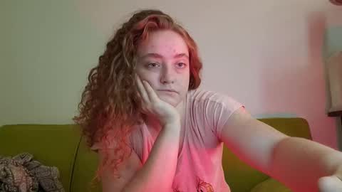 Strawberrylotsacake online show from September 23, 1:38 pm