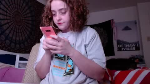 Strawberrylotsacake online show from February 27, 5:38 pm