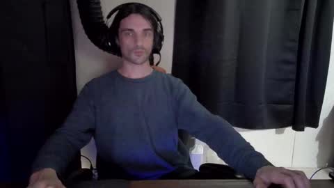 stringgreens777 online show from January 13, 2:03 pm