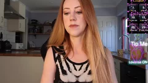 Amorina online show from April 27, 9:29 am