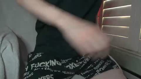 Dong Stroker online show from August 2, 2:57 am