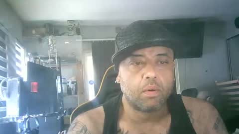 Snapshot of stronglikbullse619259 chatting on February 23, 6:34 pm stronglikbullse619259 online show from February 23, 6:34 pm