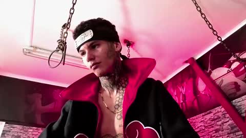 stuart_boy_ online show from October 3, 3:37 am