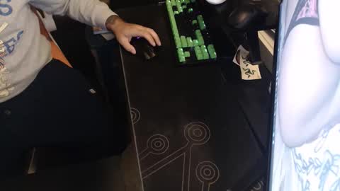 stud69861714 online show from November 2, 9:42 am