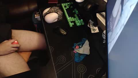 stud69861714 online show from October 28, 7:20 am