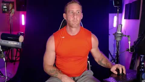 Snapshot of studforyouall chatting on September 25, 12:06 am Ryan Long online show from September 25, 12:06 am
