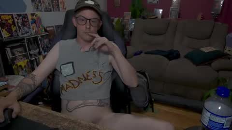 Buck Nunchuck online show from July 14, 6:07 am