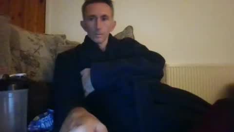 Snapshot of stuuuey73 chatting on October 19, 8:57 pm stuuuey73 online show from October 19, 8:57 pm