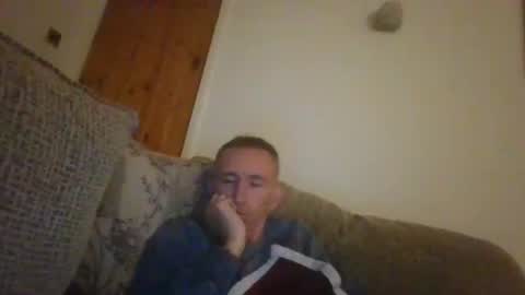 Snapshot of stuuuey73 chatting on September 22, 8:57 pm stuuuey73 online show from September 22, 8:57 pm