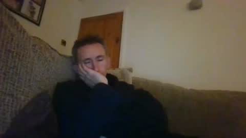 Snapshot of stuuuey73 chatting on October 26, 10:53 pm stuuuey73 online show from October 26, 10:53 pm