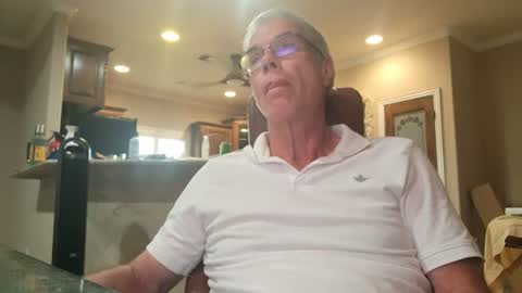 luvHUNGCOCK online show from July 5, 7:21 pm
