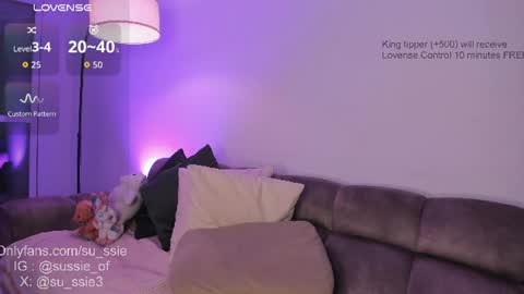 su_ssie online show from July 2, 1:03 am