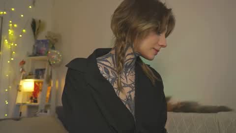 succubus_66 online show from March 5, 10:24 am