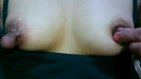 suckable_leigh online show from July 11, 1:21 am