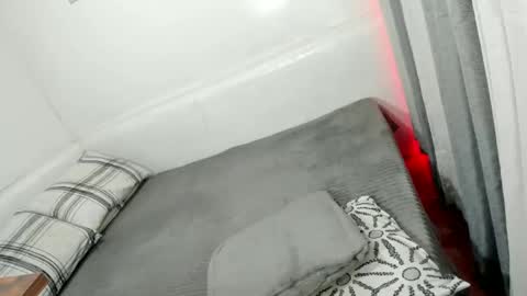 Millany online show from September 12, 5:53 am