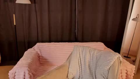 sugamomy online show from March 16, 5:44 am