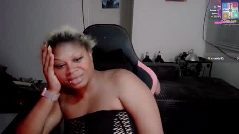 lexi love online show from November 15, 2:35 am