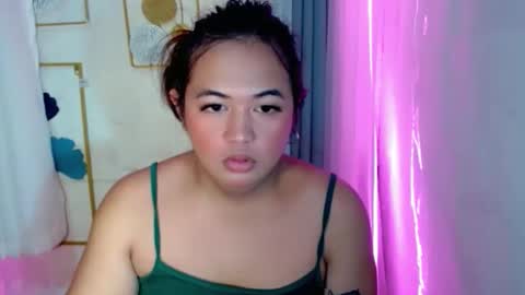 belle online show from April 30, 8:57 pm