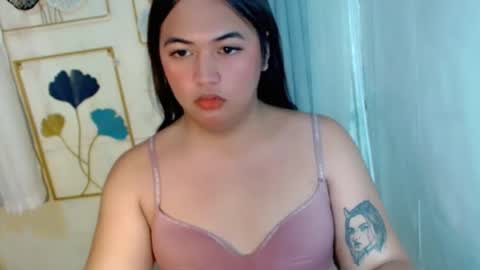 belle online show from July 28, 7:39 pm