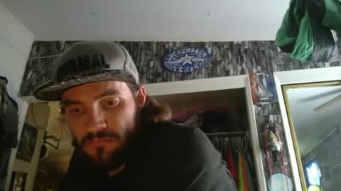 Sugarbush696 online show from March 6, 8:48 pm