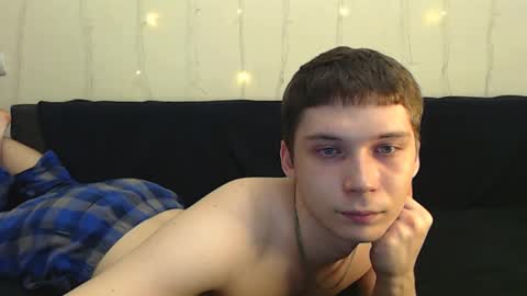 Snapshot of sugarrebit chatting on December 28, 8:25 pm Sugarbutter  online show from December 28, 8:25 pm