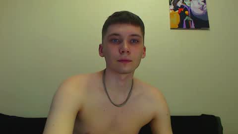 Snapshot of sugarrebit chatting on January 15, 6:43 am Sugarbutter  online show from January 15, 6:43 am