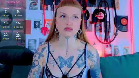 sugarsoot online show from June 27, 7:03 am