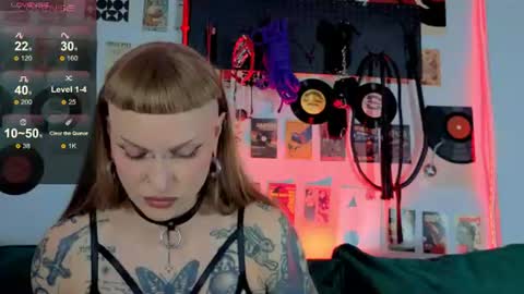 sugarsoot online show from June 30, 10:25 am