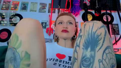 sugarsoot online show from July 21, 10:39 am