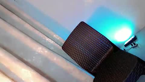 LoveSugar online show from March 12, 8:20 pm