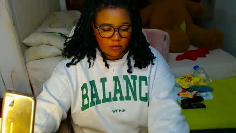 Cami   Back in 2 hours online show from December 26, 5:37 am