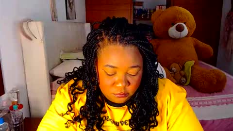 Cami   Back in 2 hours online show from April 25, 7:21 am