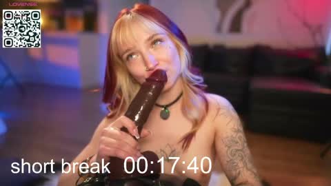 Lika ginger  Jessy blond   online show from April 28, 5:01 am