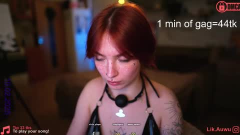 Snapshot of suk_ki chatting on February 10, 11:13 pm Lika ginger Jessy blond online show from February 10, 11:13 pm