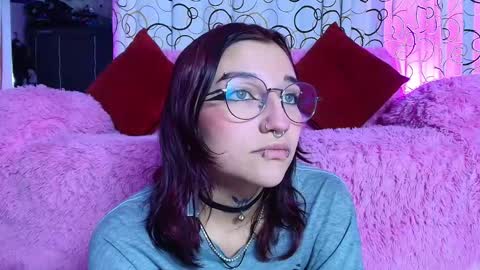    online show from March 6, 1:04 am