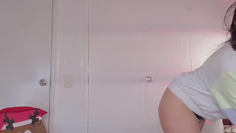 SUKI online show from December 17, 1:18 pm