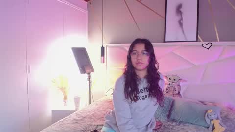 SUKI online show from November 22, 12:47 pm