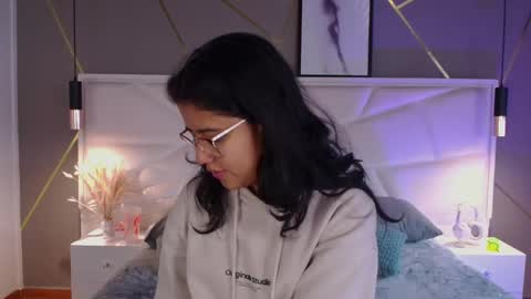 SUKI online show from April 23, 12:02 pm