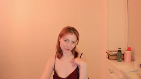 Summer Preston online show from April 30, 8:57 pm